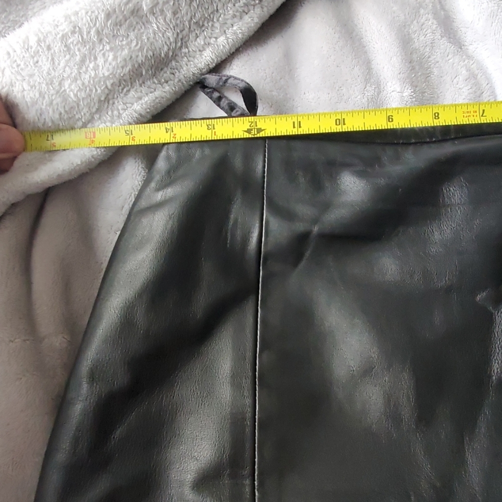Leather skirt ❤ 3/25 - Picture 6 of 8